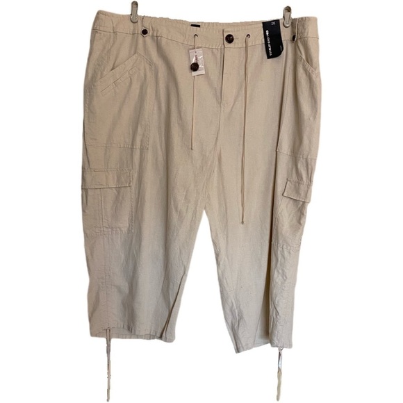Lane Bryant Linen SZ 26 Totally Cropped Pants Cargo Pockets NEW - Picture 1 of 15